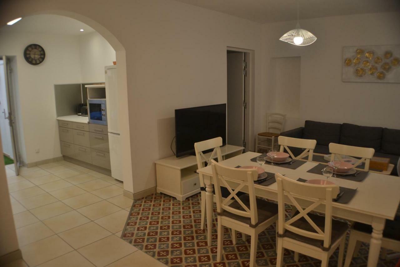 La Bulle Familles Clim, Wifi, Airport Shuttle,Tout A Pied Carcassonne Ngoại thất bức ảnh