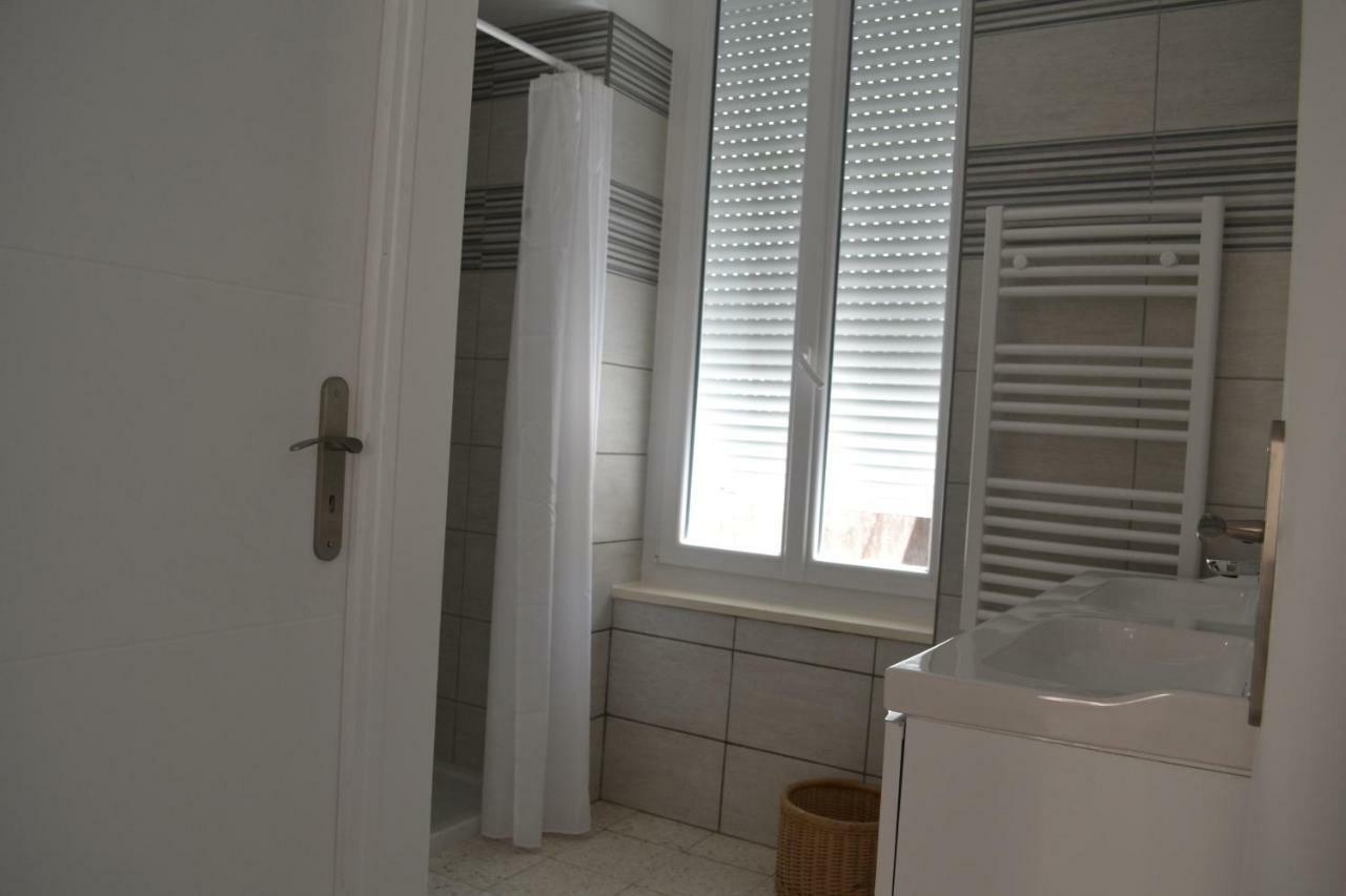 La Bulle Familles Clim, Wifi, Airport Shuttle,Tout A Pied Carcassonne Ngoại thất bức ảnh